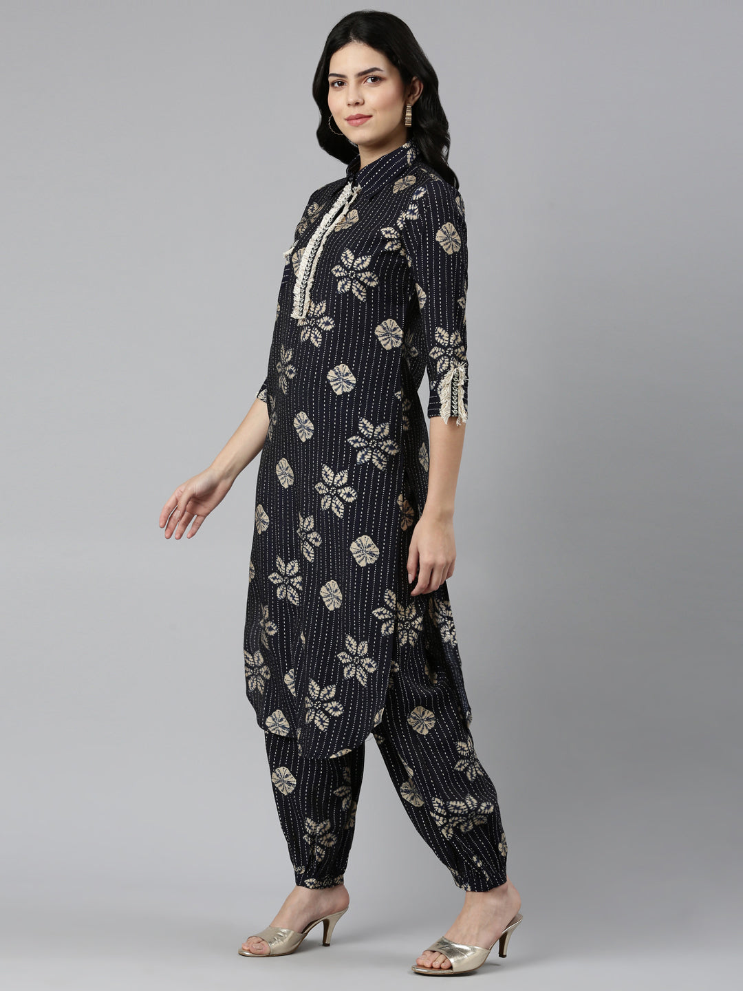Neerus Blue printed straight kurta set - back view