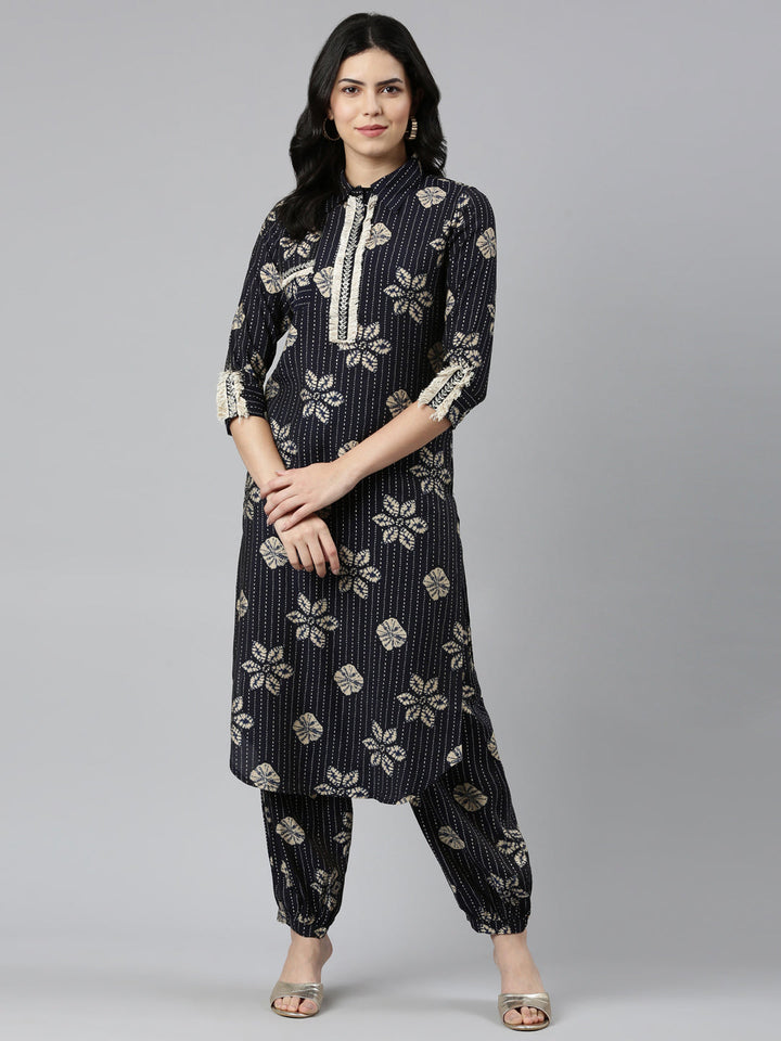 Neerus Blue printed straight kurta set - detail view 2