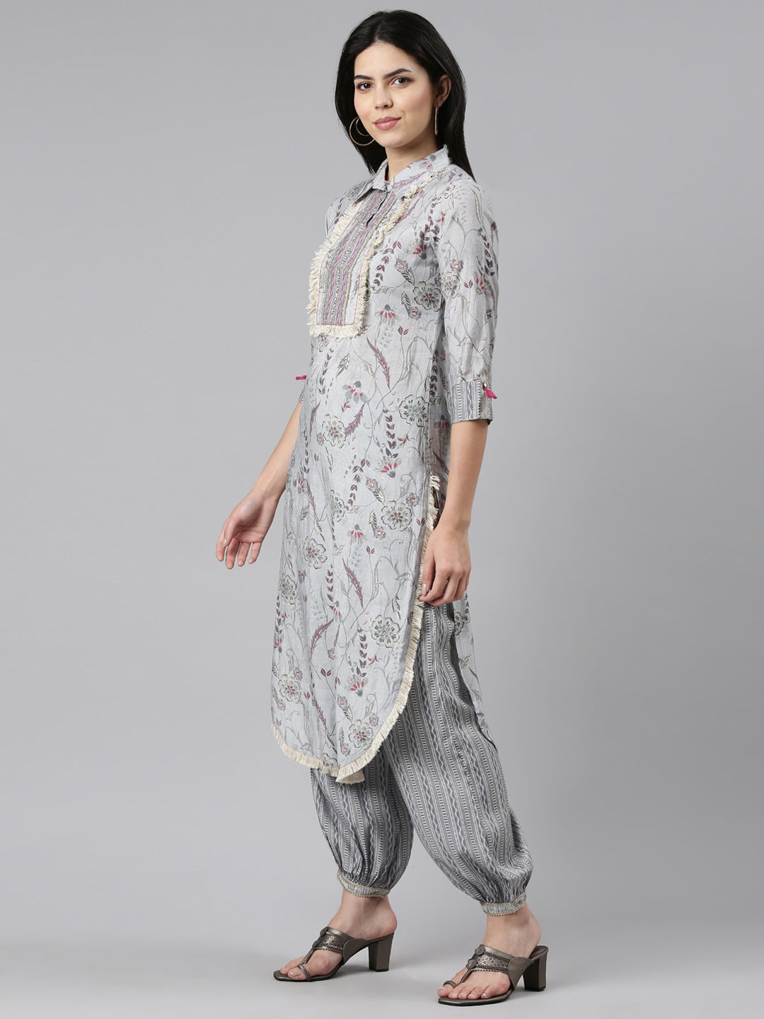 Neerus Grey printed straight kurta set with dupatta - back view