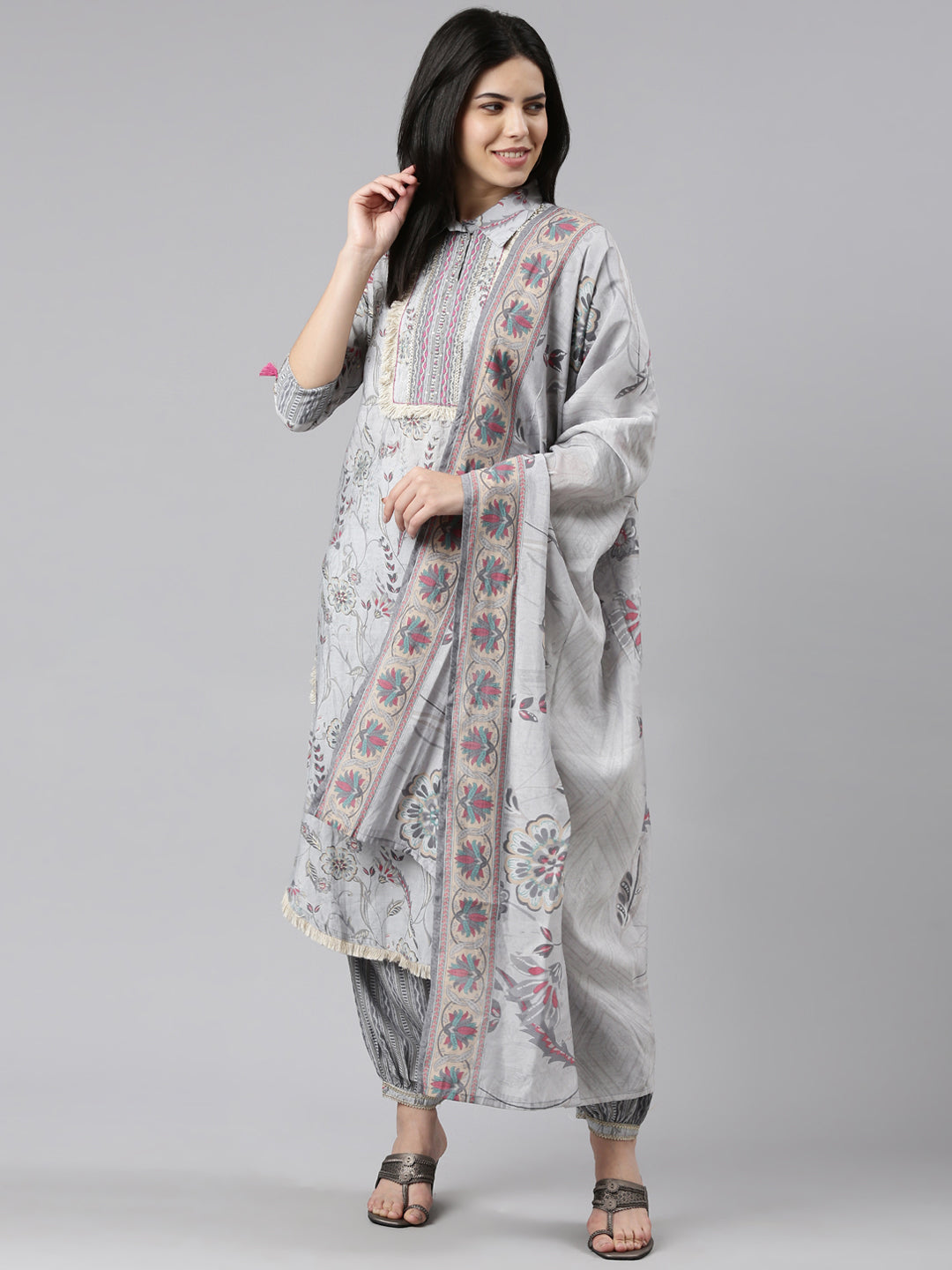 Neerus Grey printed straight kurta set with dupatta - detail view 2
