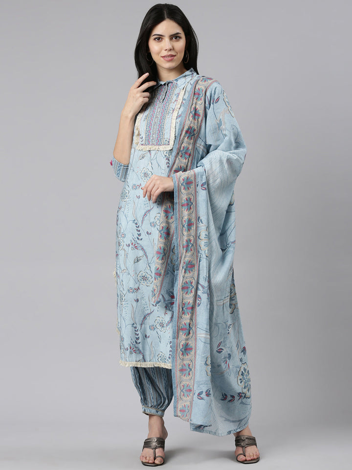 Neerus Blue printed straight kurta set with salwar and dupatta - detail view 2