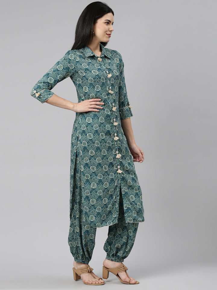 Neerus Green rayon printed kurta set - back view