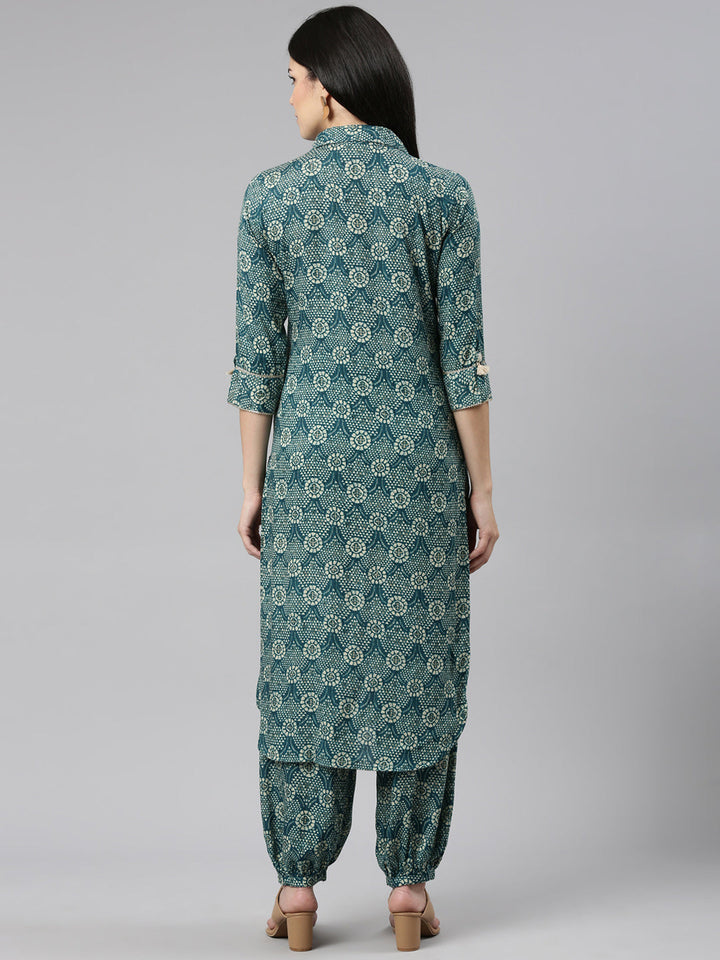 Neerus Green rayon printed kurta set - side view