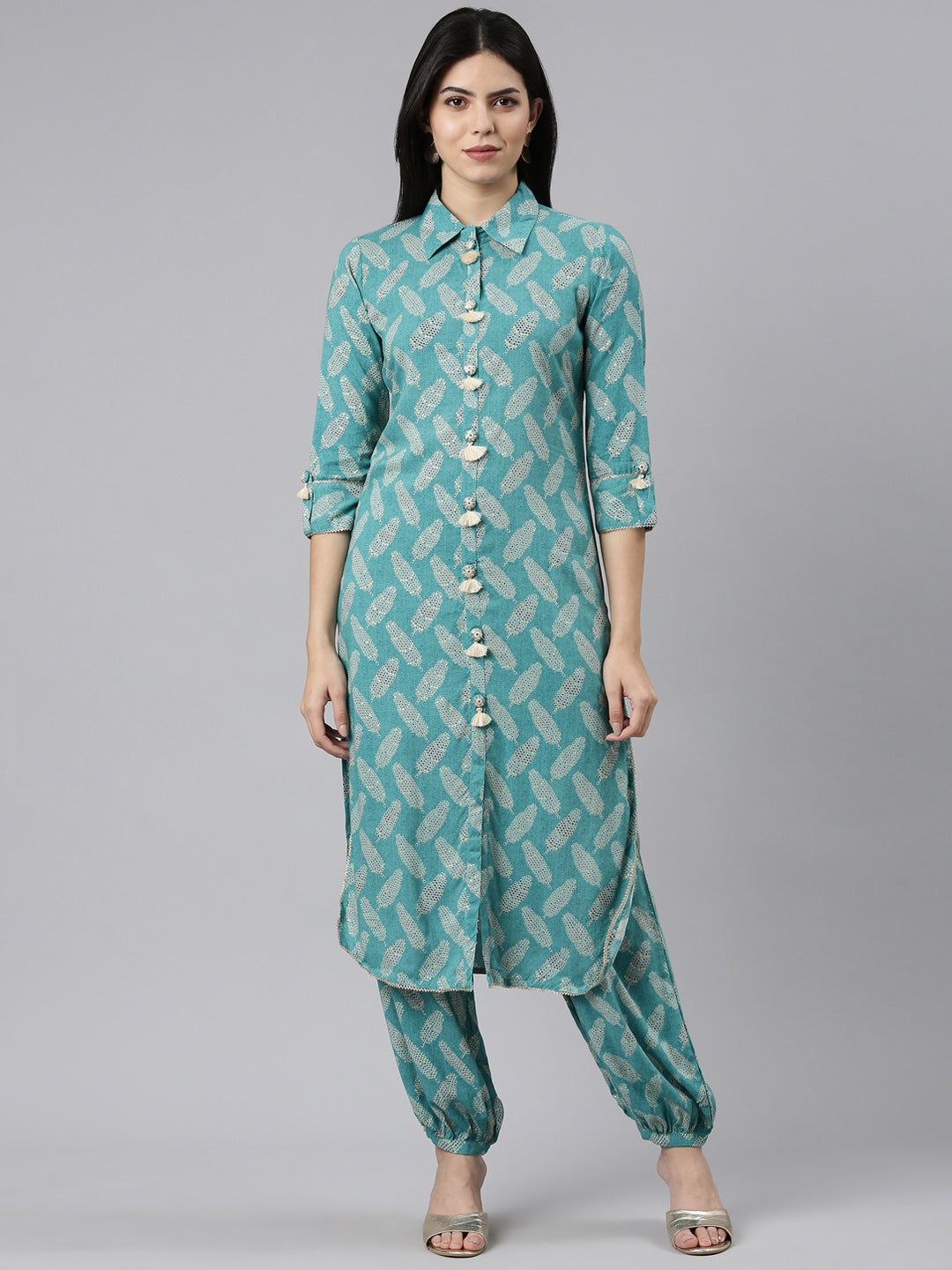Neerus Green rayon printed kurti set - front view