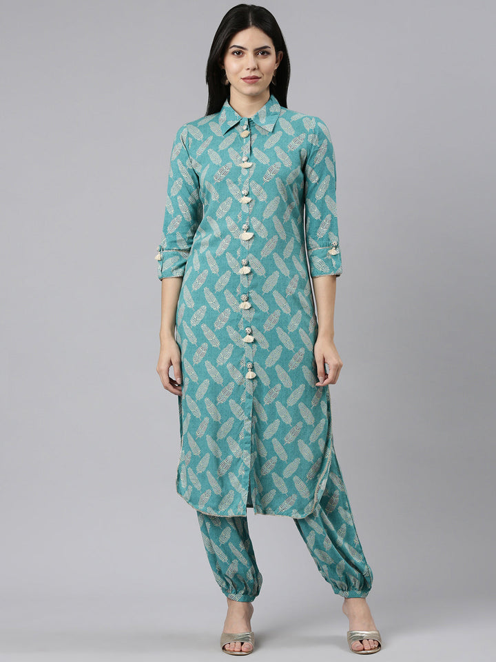 Neerus Green rayon printed kurti set - front view