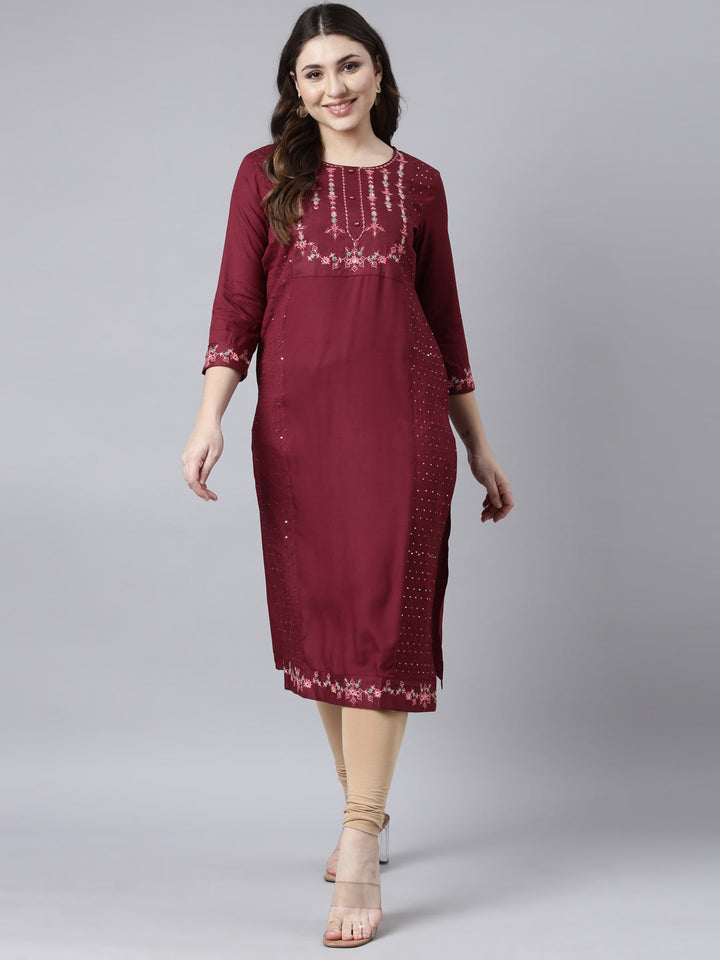 Neerus Maroon woven straight kurti - detail view 2