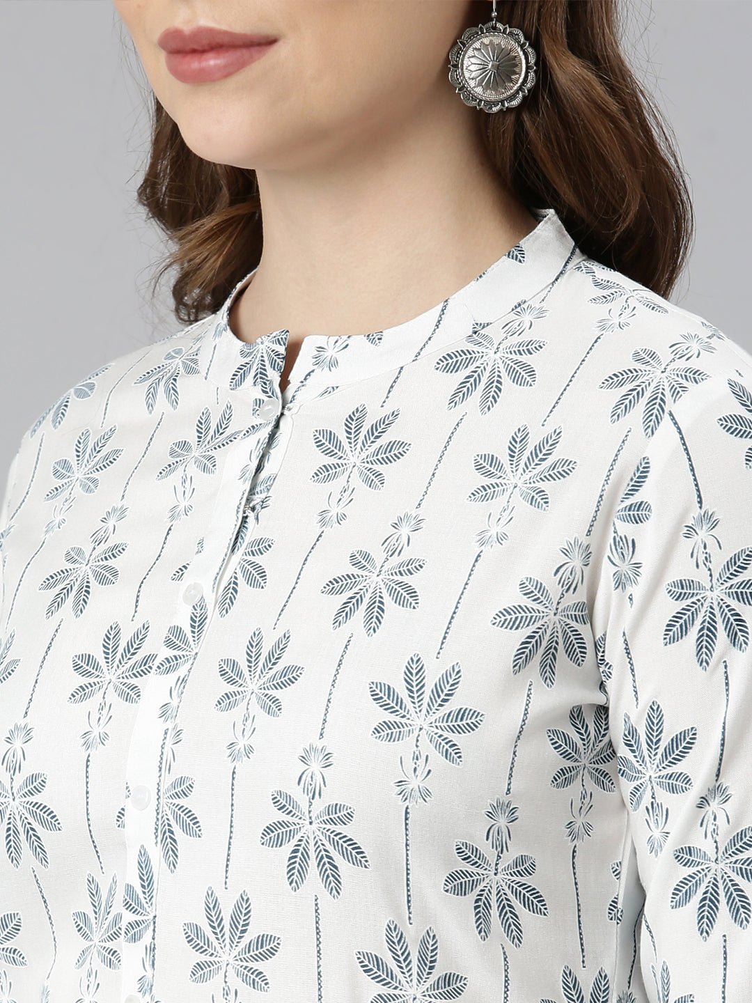Neerus Blue printed floral straight kurti - detail view 2