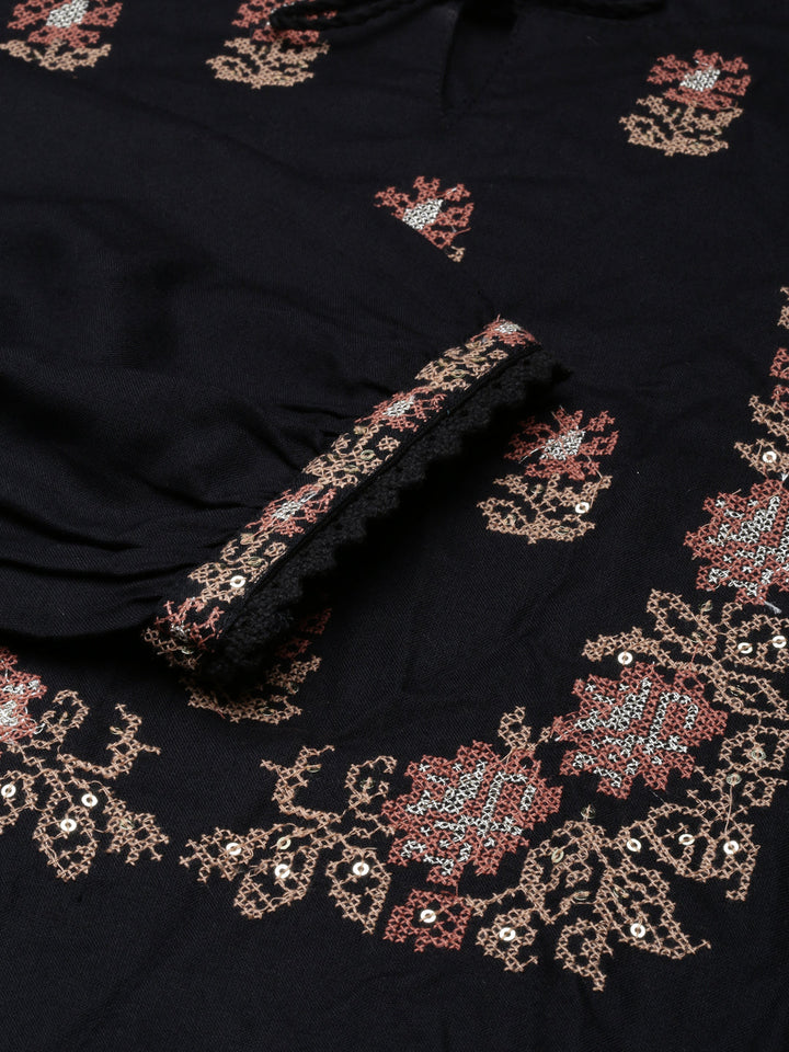 Neerus Black floral printed straight kurti - detail view 1