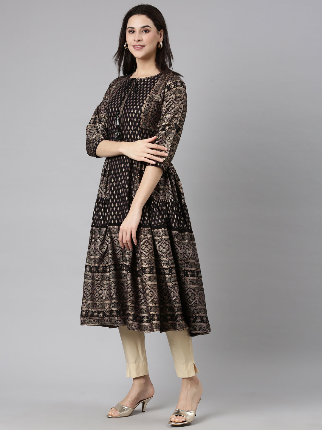 Neerus Black cotton printed floral straight kurti - back view