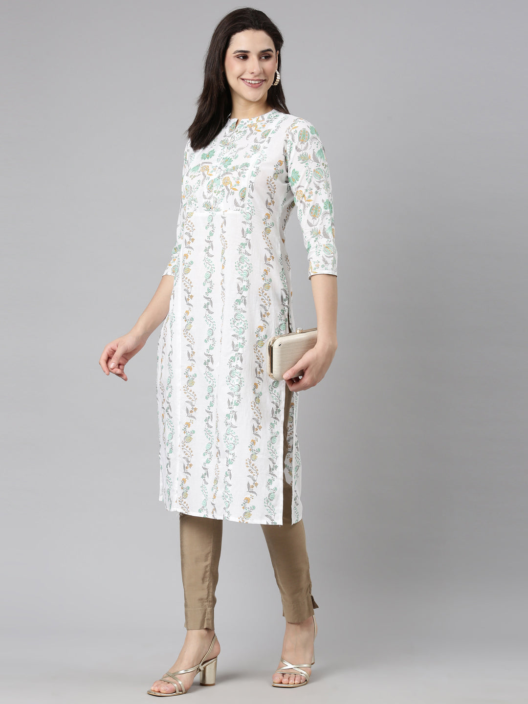 Neerus Green printed floral straight kurti - detail view 1
