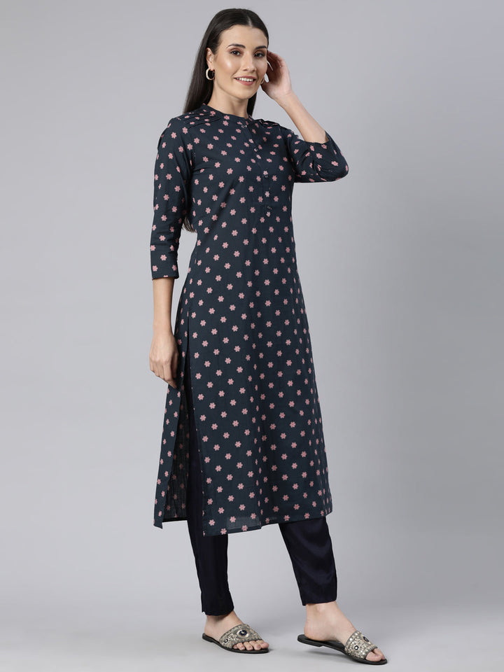 Neerus Pink cotton printed floral straight kurti - back view