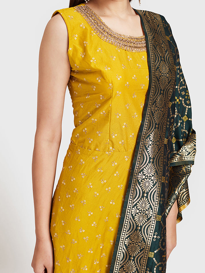 Neerus Yellow embellished anarkali kurta with dupatta - back view