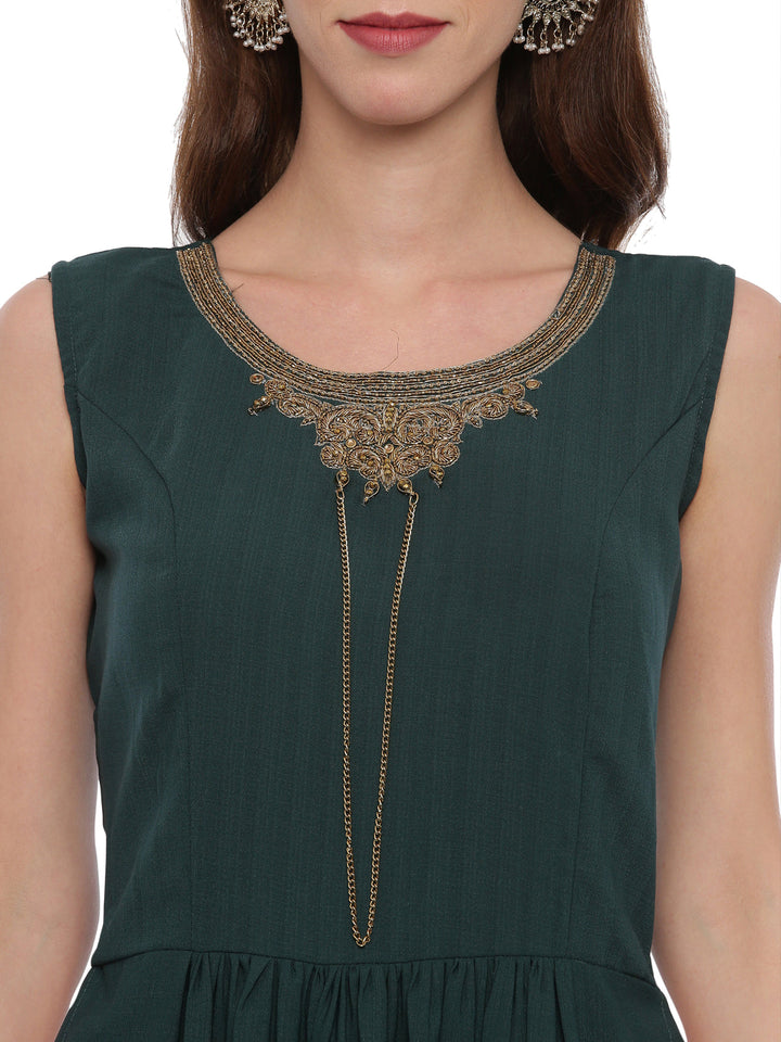 Neerus Green silk solid suit set - back view