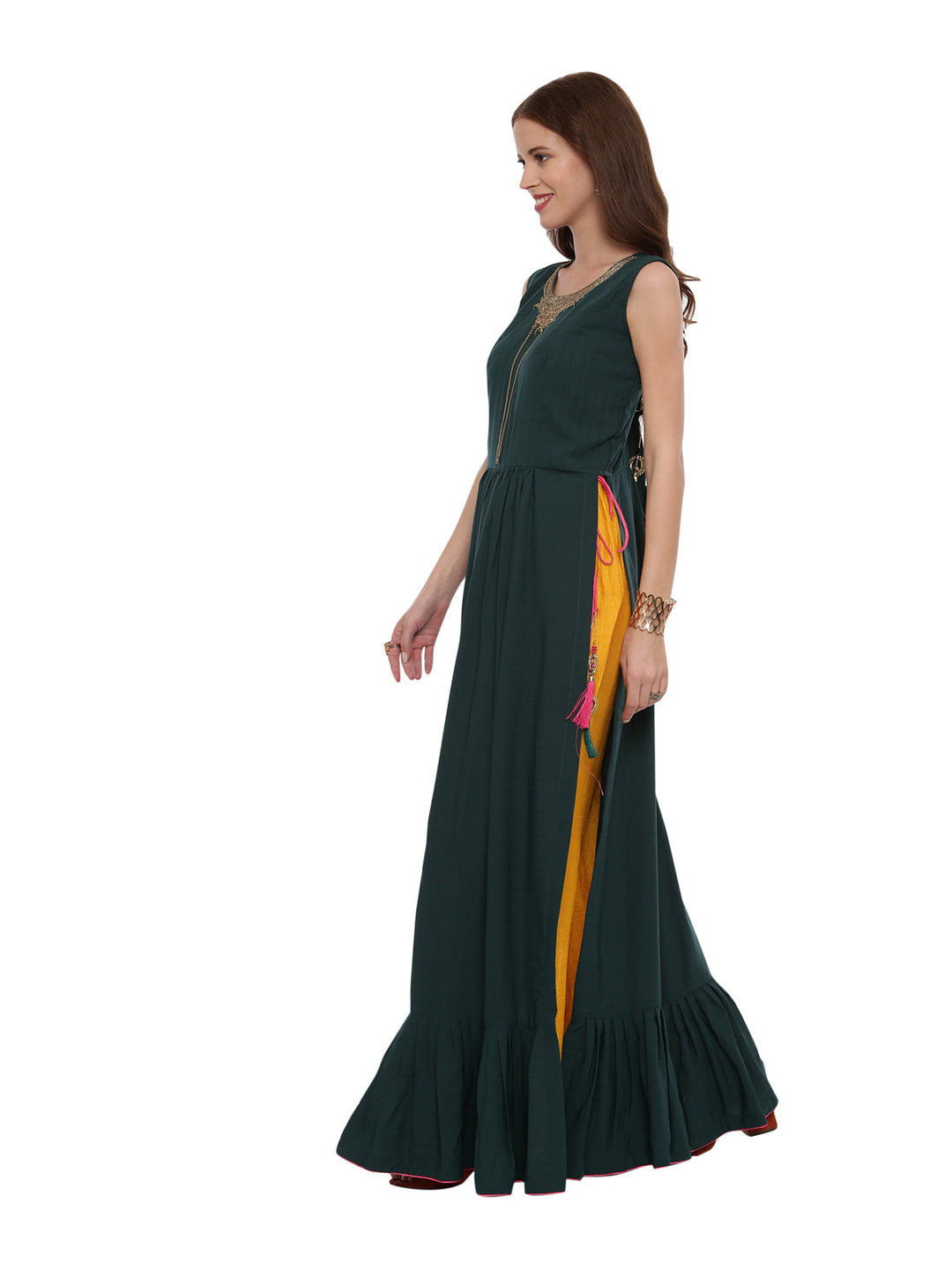 Neerus Green silk solid suit set - side view