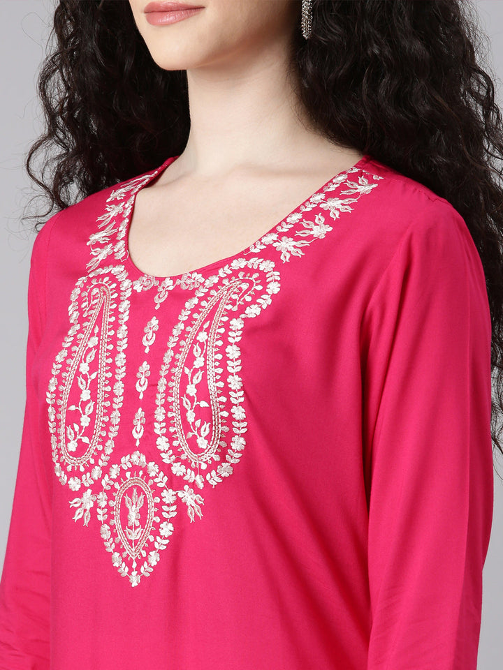 Neerus Pink solid straight kurta - detail view 1