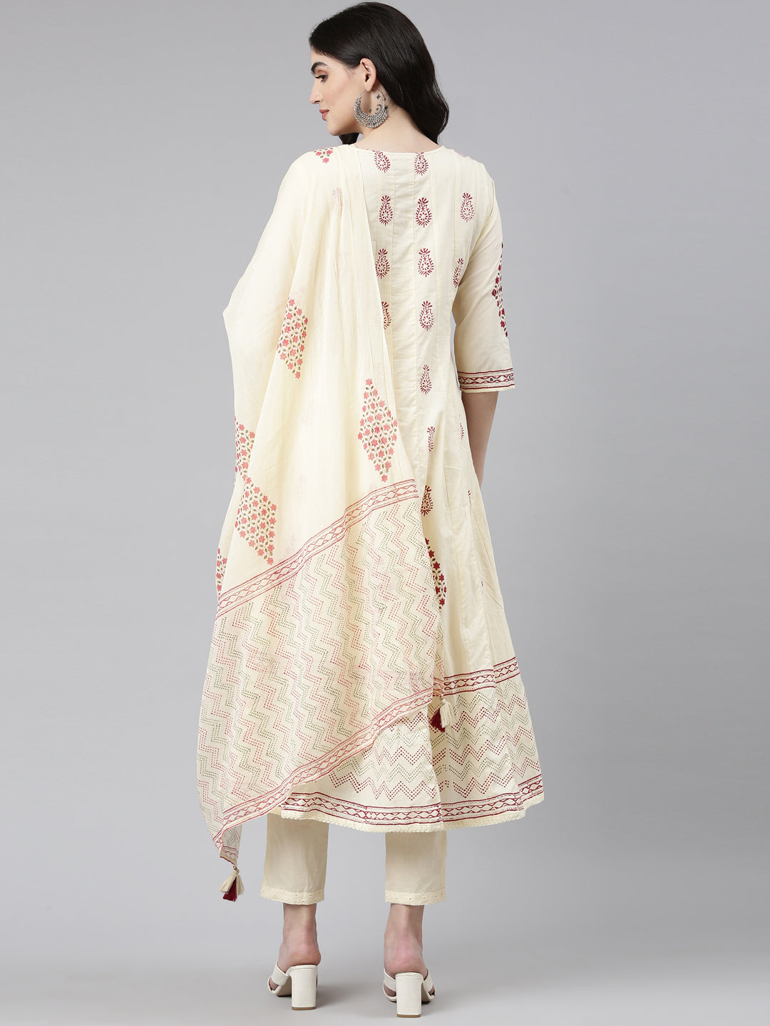 Neerus Beige cotton printed anarkali kurta set - side view