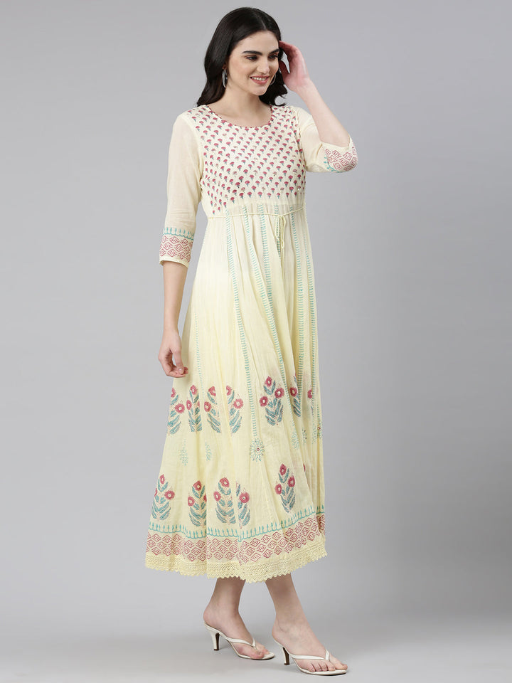 Neerus Yellow Straight Casual Printed Dress