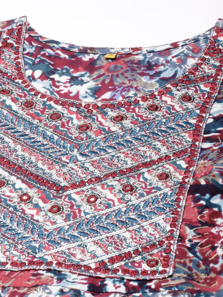 Neerus Maroon rayon printed straight kurta - detail view 3