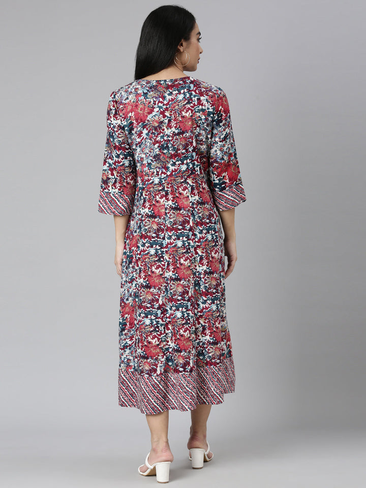 Neerus Maroon rayon printed straight kurta - detail view 1