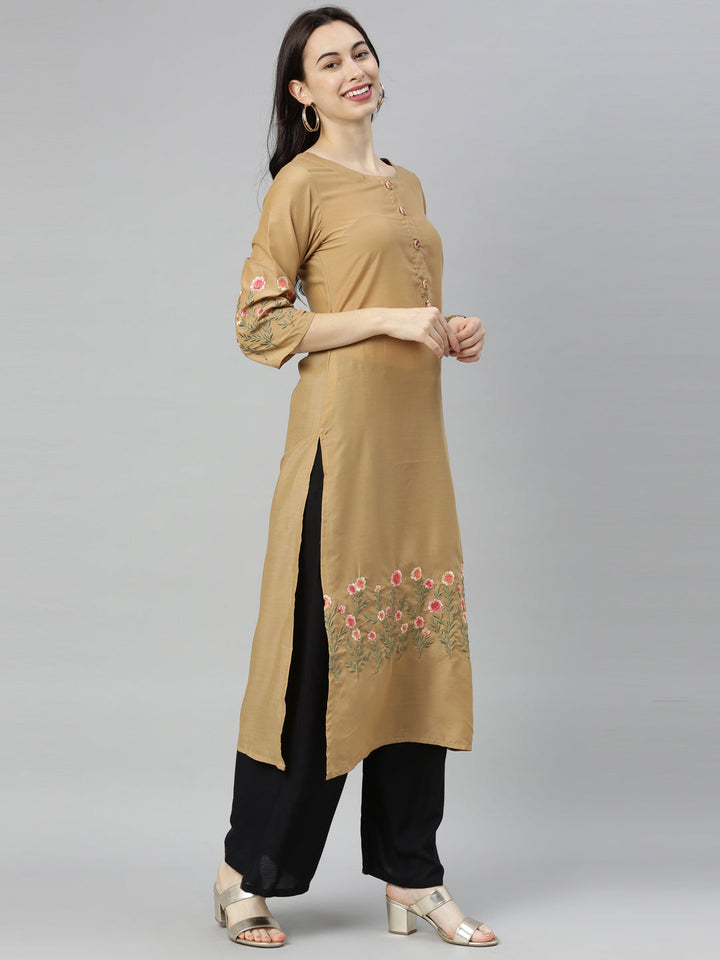 Neerus Yellow modal thread embroidered straight kurti - detail view 3