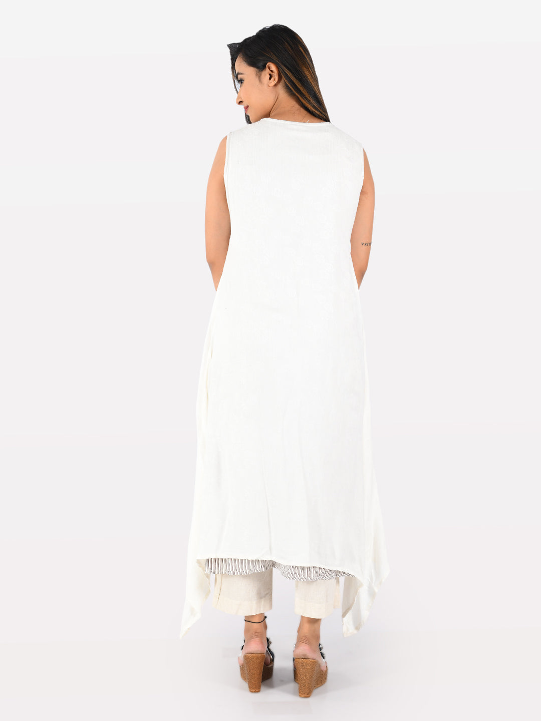 Neerus White Jacquard Woven Asymmetric A-Line Kurta - detail view 1