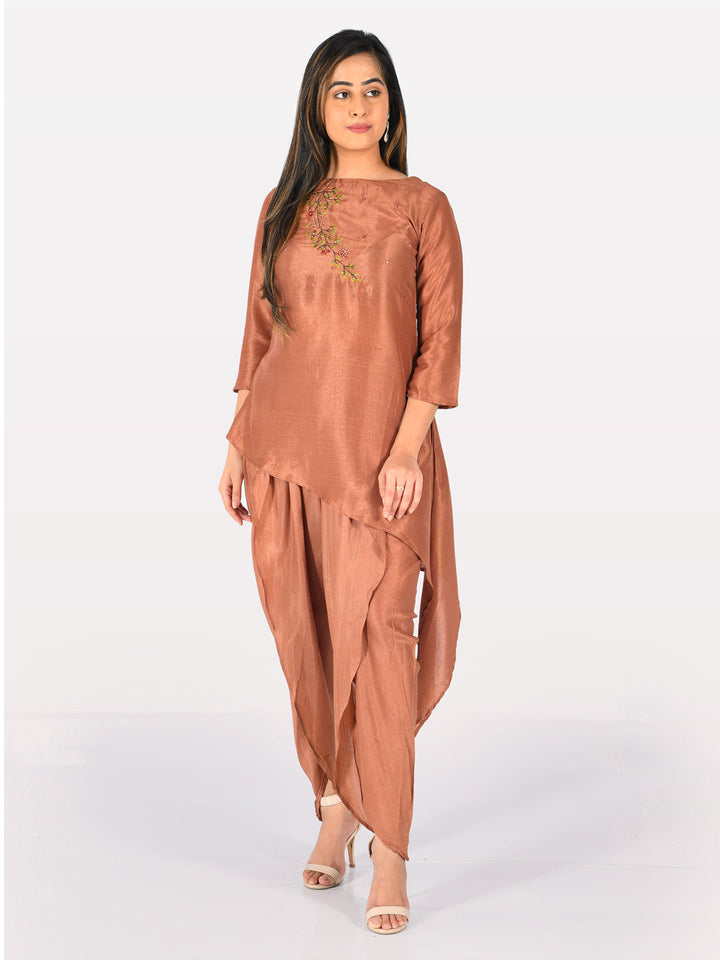 Neerus Brown silk embroidered kurta set - detail view 5