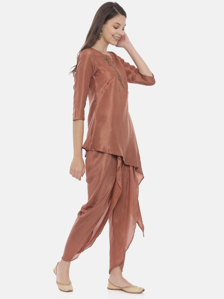 Neerus Brown silk embroidered kurta set - detail view 1
