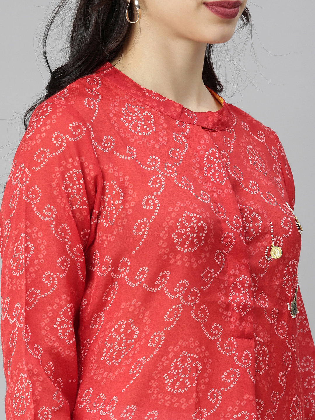 Neerus Red modal printed straight kurta - detail view 4