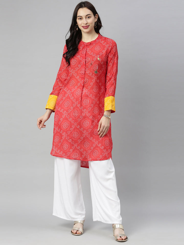 Neerus Red modal printed straight kurta - detail view 2