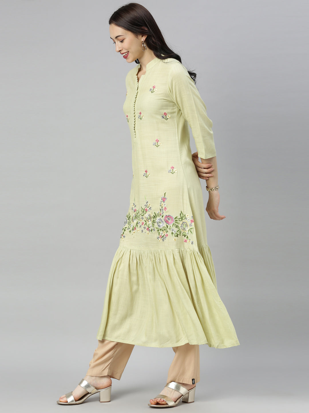 Neerus Green Rayon Solid Tunic Dress - detail view 1