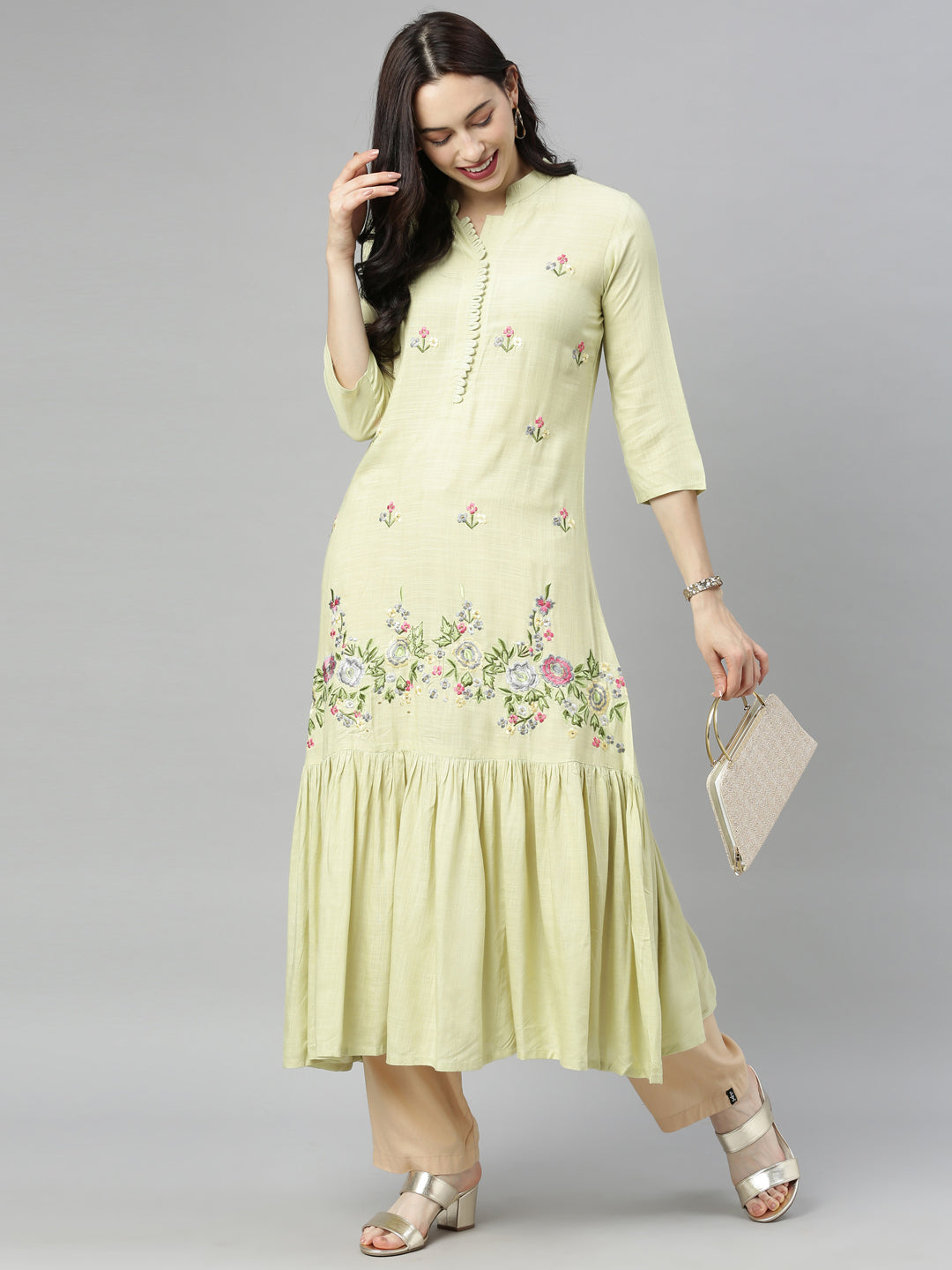 Neerus Green Rayon Solid Tunic Dress - detail view 4