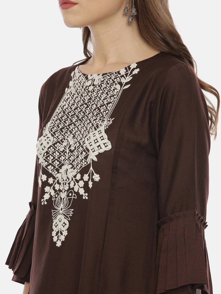 Neerus Brown muslin embroidered A-line kurta - back view