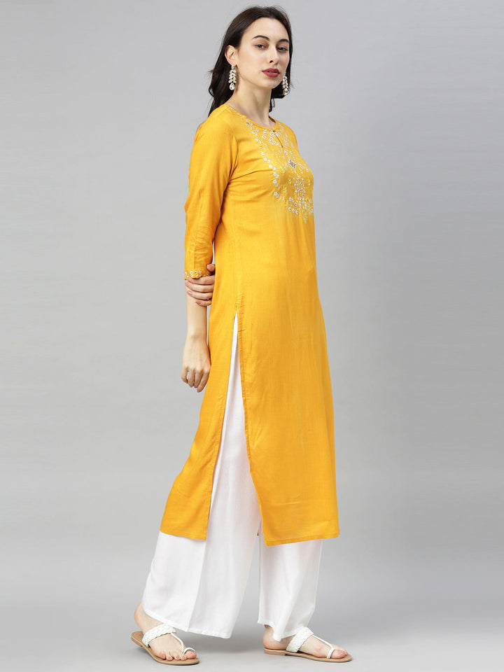 Neerus Yellow embroidered straight kurta - detail view 3