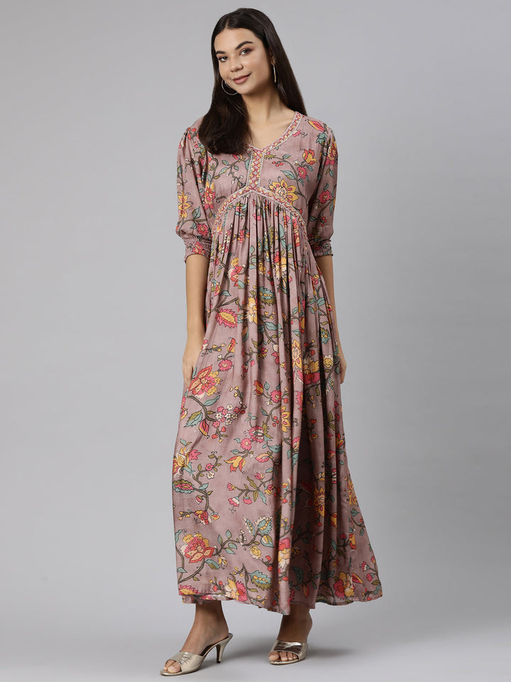 Neerus Pink floral printed flared dress - detail view 2