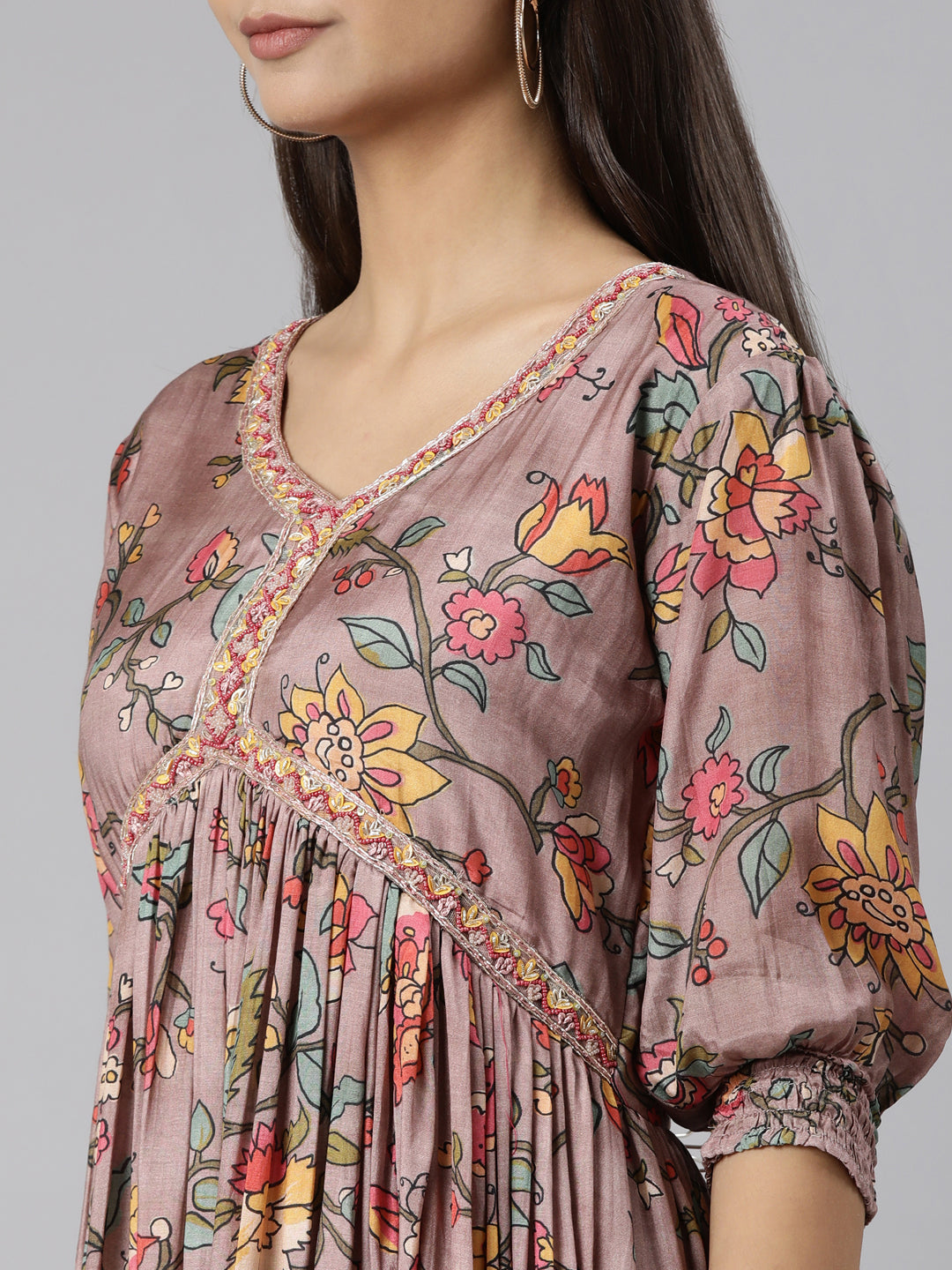 Neerus Pink floral printed flared dress - detail view 1