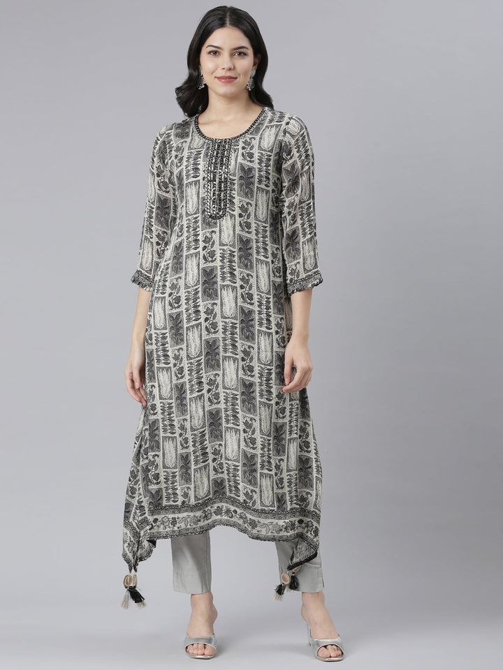 Neerus Black ethnic printed A-Line kurti - front view