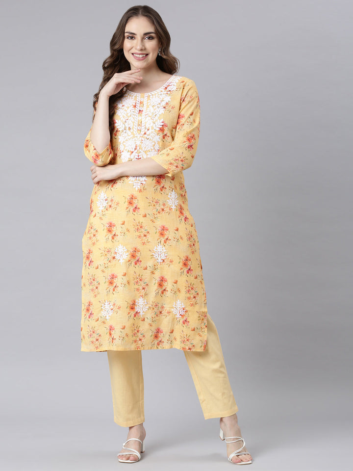 Neerus Multi slub cotton printed kurta set with trousers - detail view 2