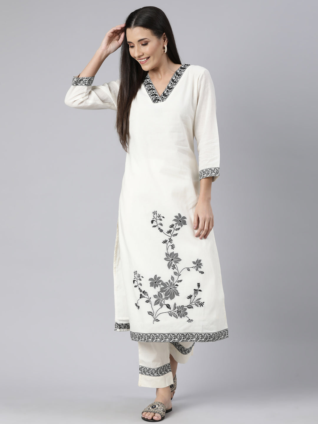 Neerus Beige Chanderi printed kurta set - detail view 2