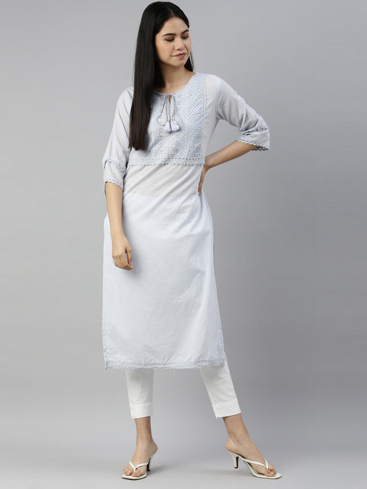 Neerus Grey cotton embellished kurti with geometric print - front view