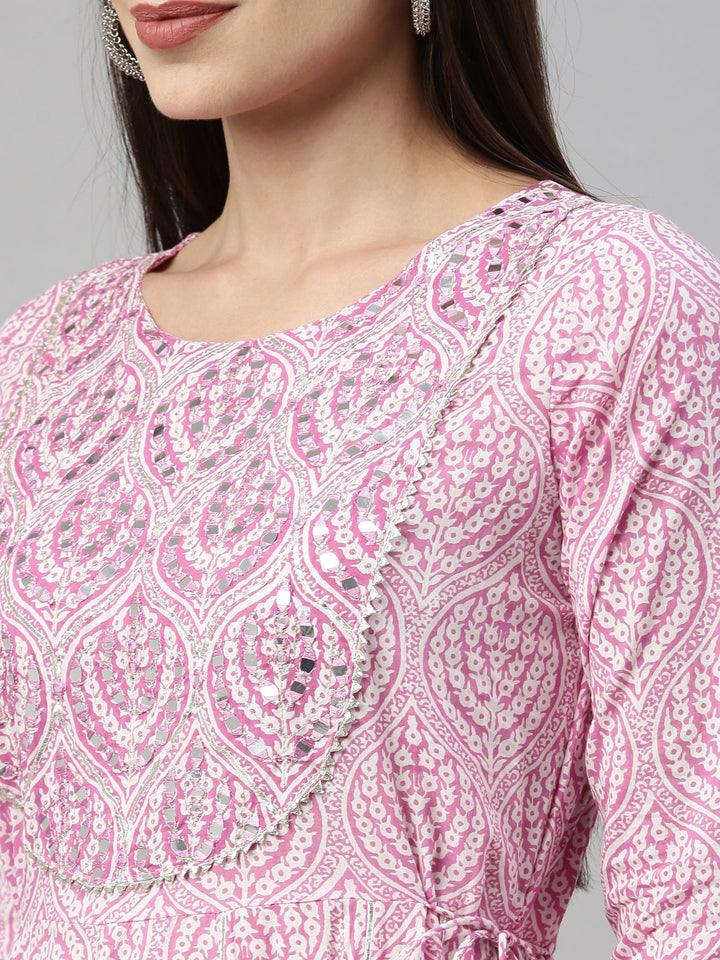 Neerus Pink cotton solid kurti - detail view 5