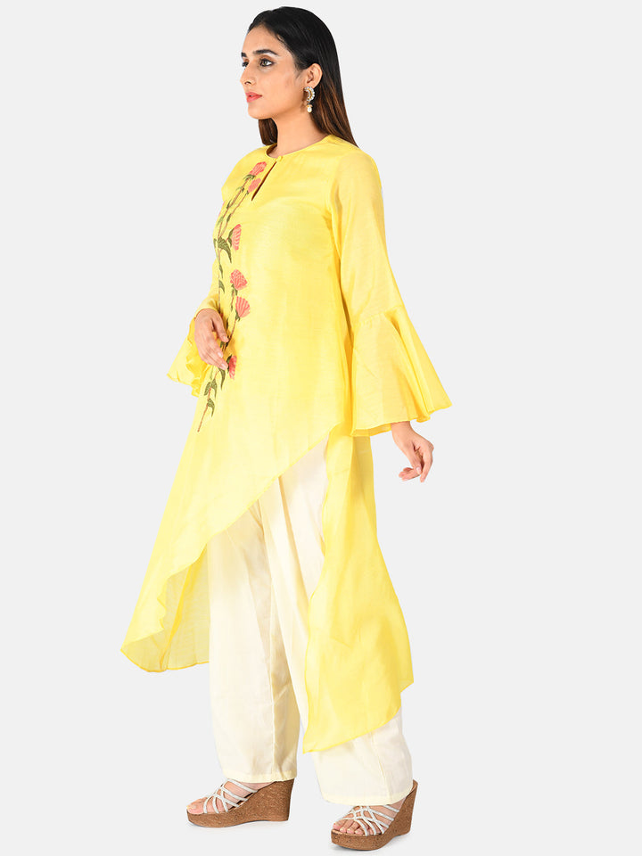 Neerus Yellow Chanderi embroidered kurta set with palazzo - back view