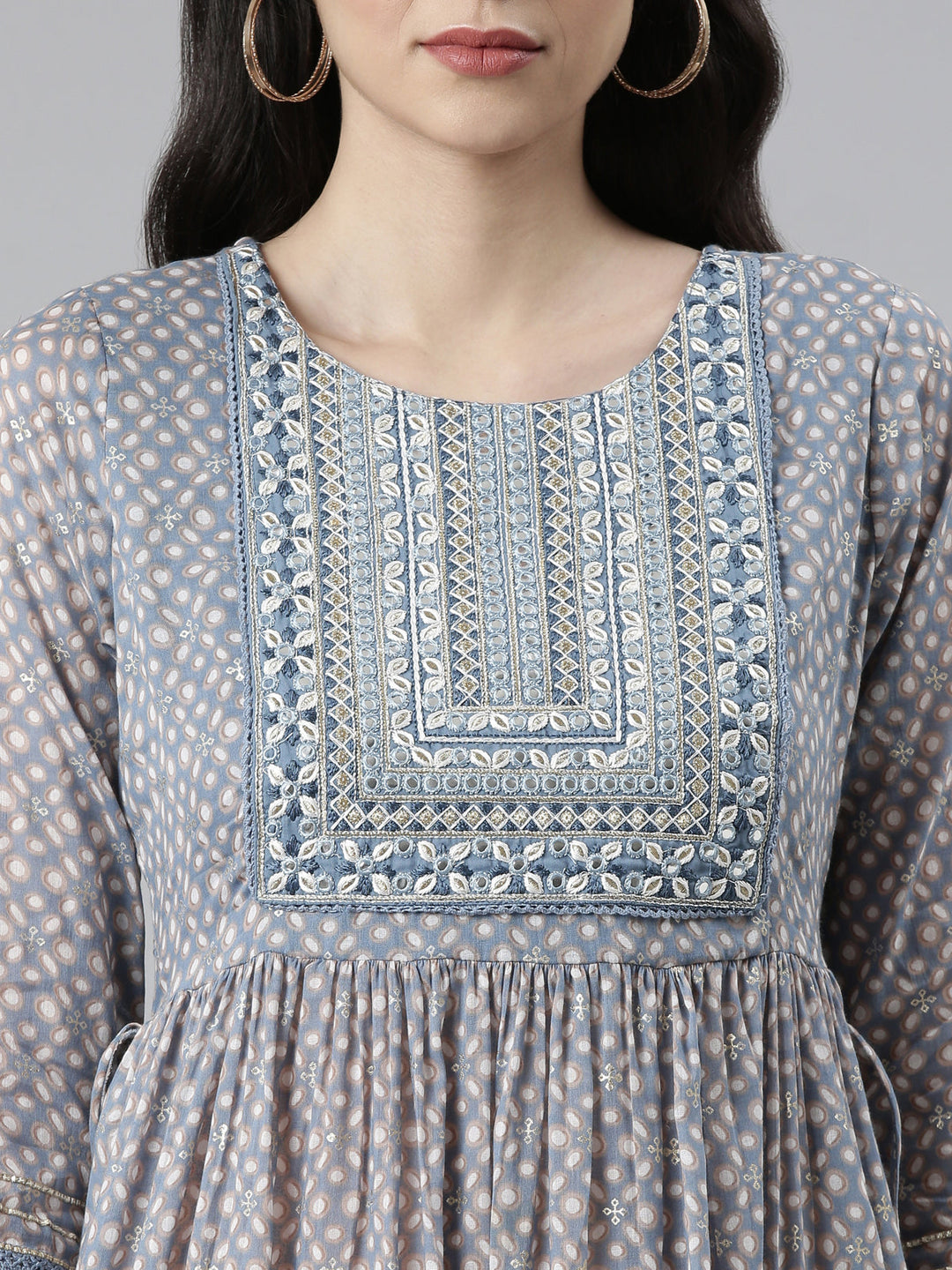 Neerus Multi printed mirror work pleated suit set - detail view 1