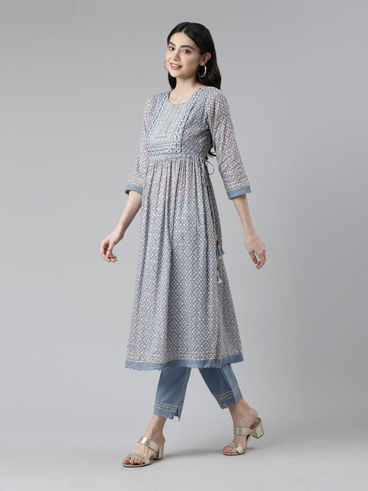 Neerus Multi printed mirror work pleated suit set - back view