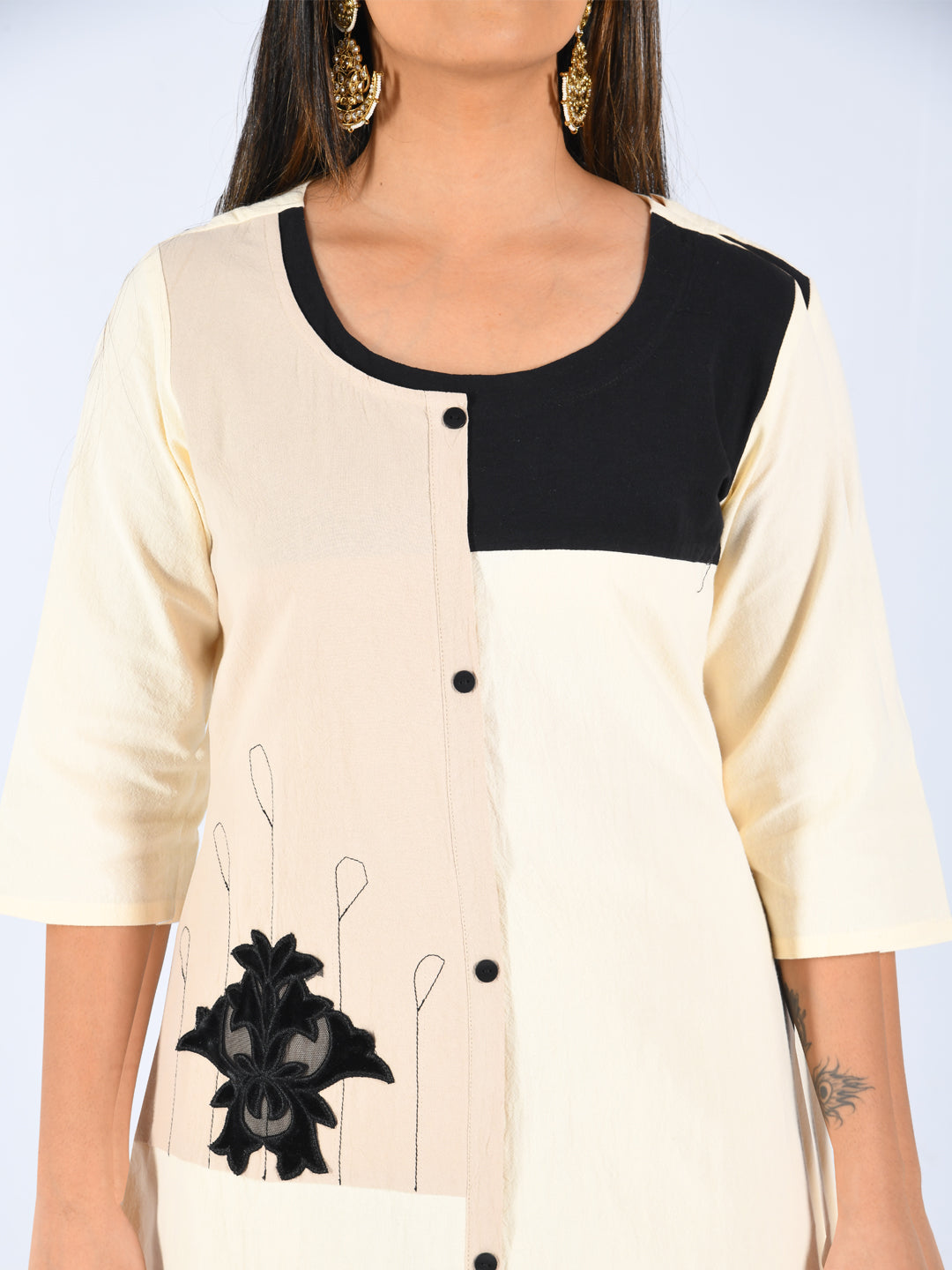 Neerus White rayon embroidered A-line kurta - side view