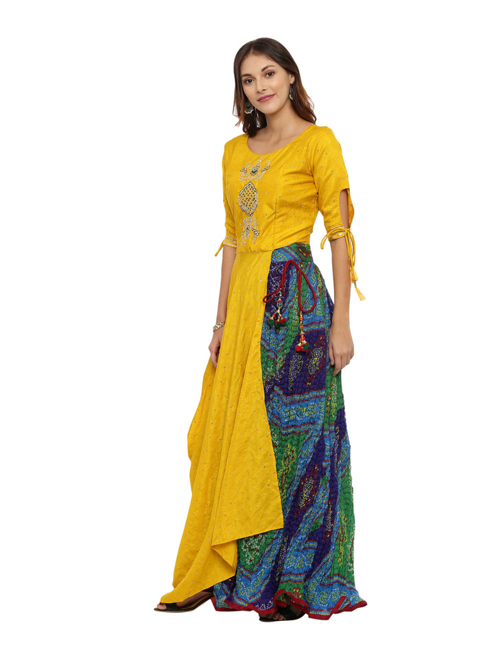 Neerus Multi silk embellished kurta set with skirt and dupatta - detail view 2