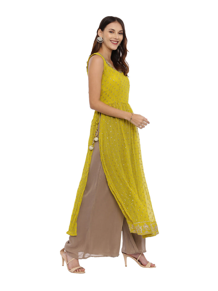 Neerus Yellow georgette sleeveless suit set with palazzo - side view