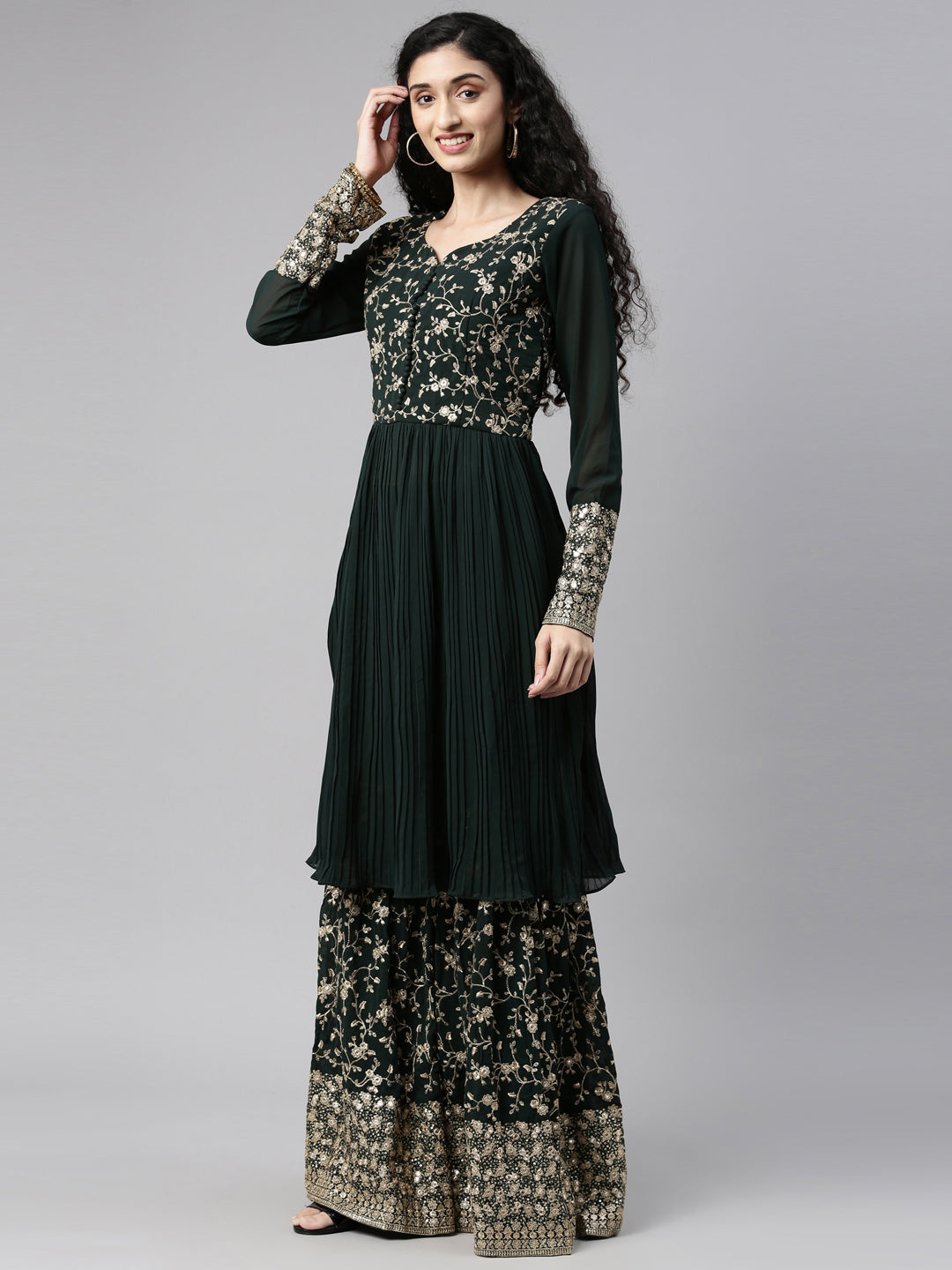 Neerus Green georgette printed kurta set - detail view 4