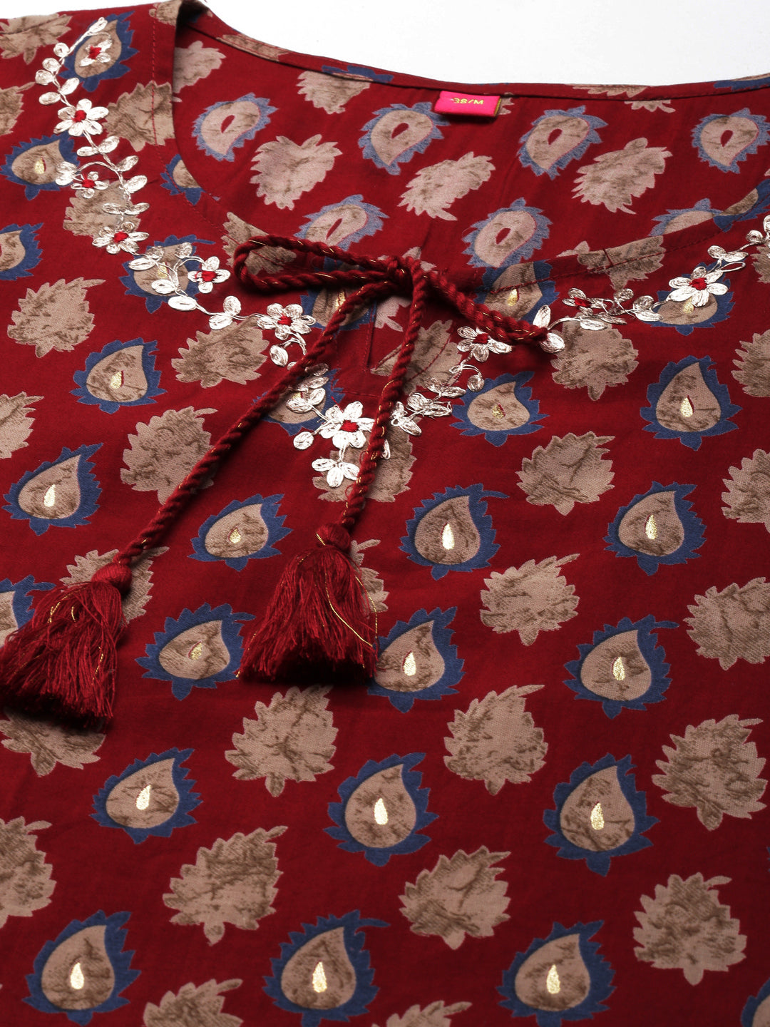 Neerus Maroon modal printed straight kurti - detail view 3