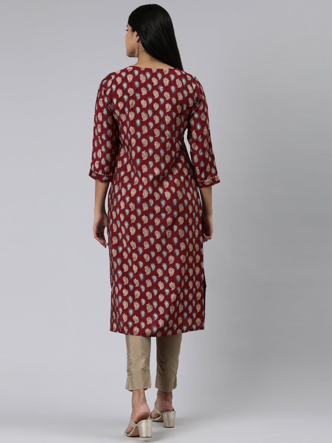 Neerus Maroon modal printed straight kurti - side view