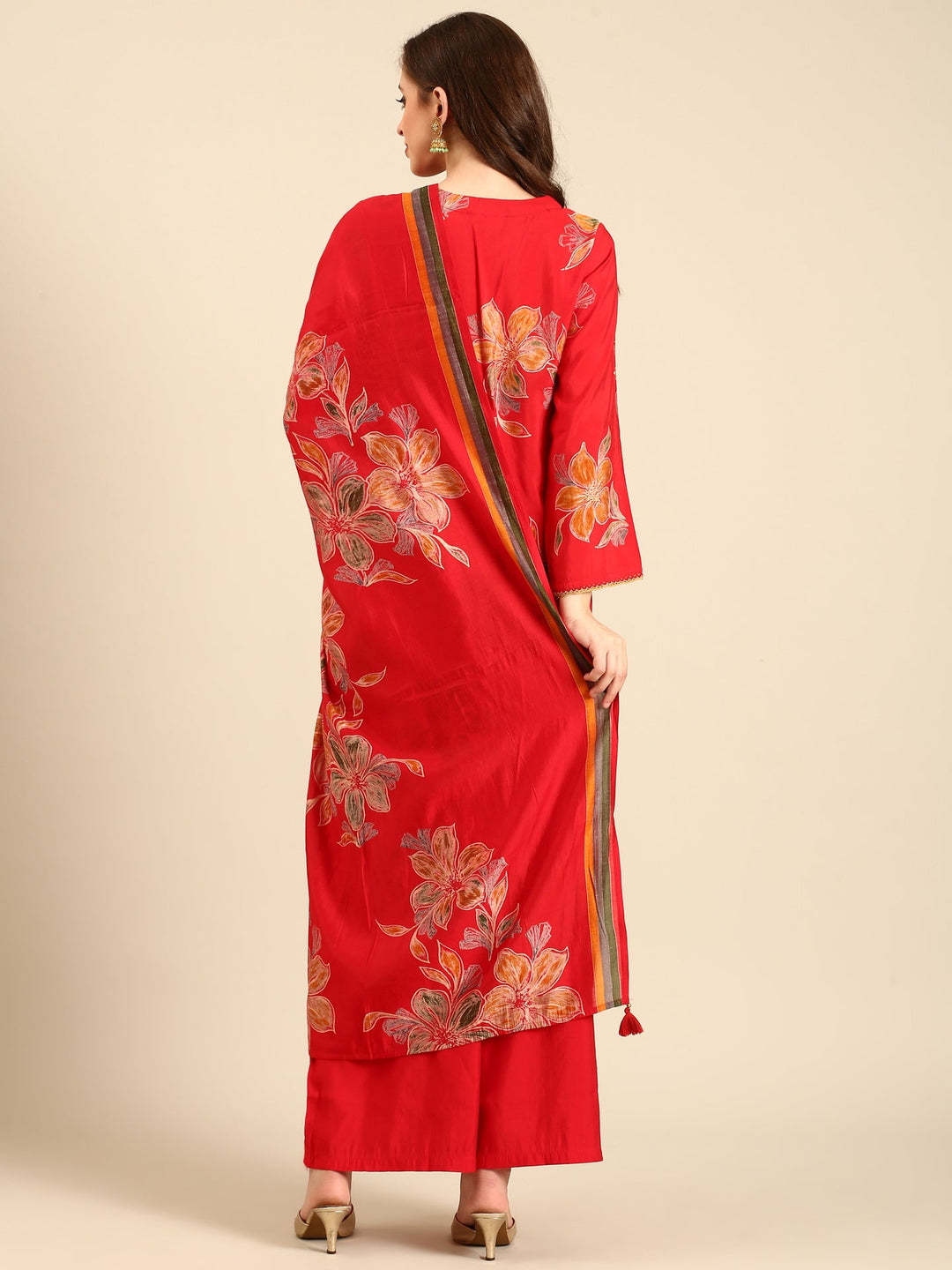 Neerus Red muslin mirror work suit set - side view